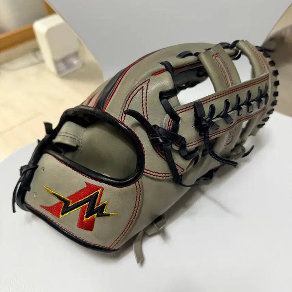 [BUNJANG] Altis Son Ho Young Signature Infield Glove / 알티스 손호영 시그니처 내야 글러브
