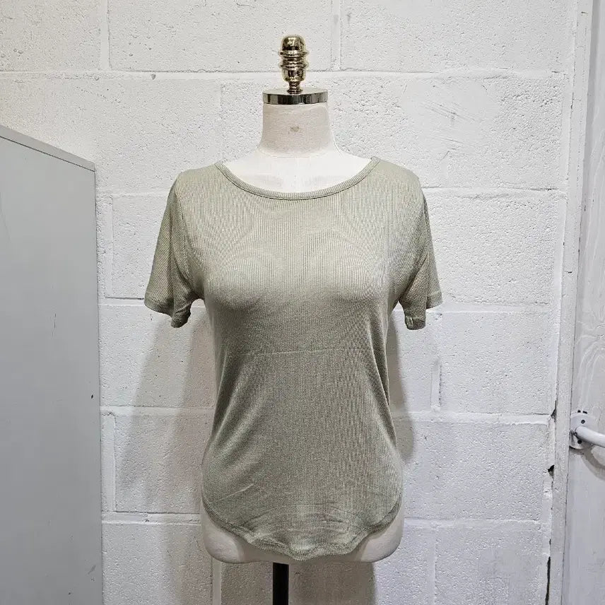 [BUNJANG] Relaxed Fit Ribbed Round Neck Short Sleeve Top - Light Khaki / 밑단u 여유핏 찰랑한 골지 라운드 반팔- 연카키