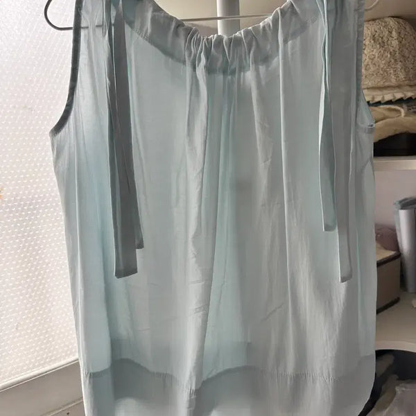 [BUNJANG] Sky Blue Spaghetti Strap Blouse / 하늘색 끈 나시 블라우스
