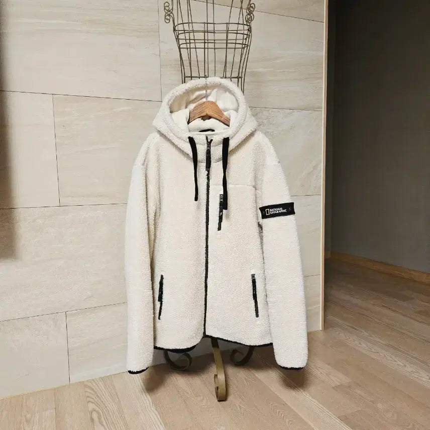 [BUNJANG] National Geographic Men's Fleece Hooded Zip-Up Jacket / [110] 내셔널지오그래픽 남성 플리스 후드 집업 자켓