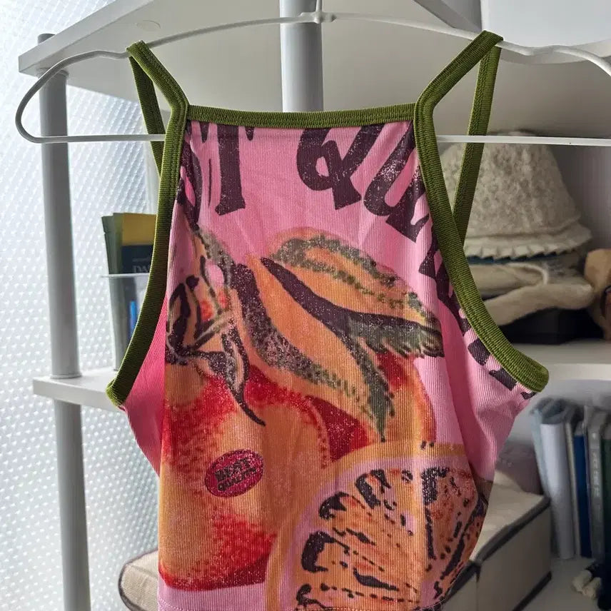 [BUNJANG] Fruit Pattern Sleeveless Tank Top / (새제품) 핑크 과일 패턴 민소매나시