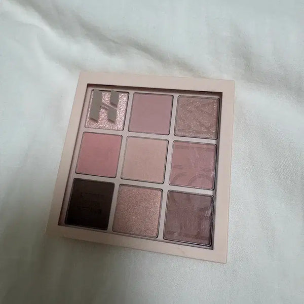 [BUNJANG] Holika Holika My Fave Mood Eye Palette 11 Letter From Spring / 홀리카홀리카 마이페이브 무드 아이 팔레트 11 레터프롬스프링