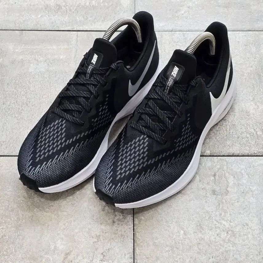 [BUNJANG] Nike Zoom Winflo 6 Running Shoes (Size 270) / (270)나이키 줌 윈플로 6 운동화 런닝화