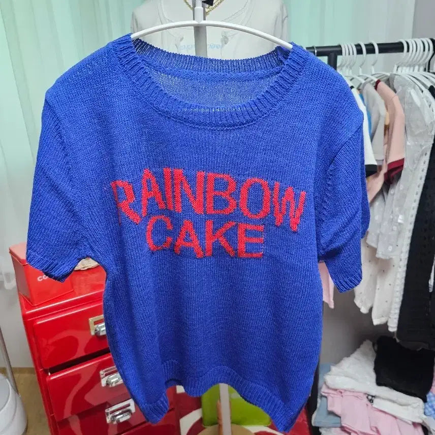 [BUNJANG] Rainbow Cake Lettering Blue Knit / 레인보우 케이크 블루 니트