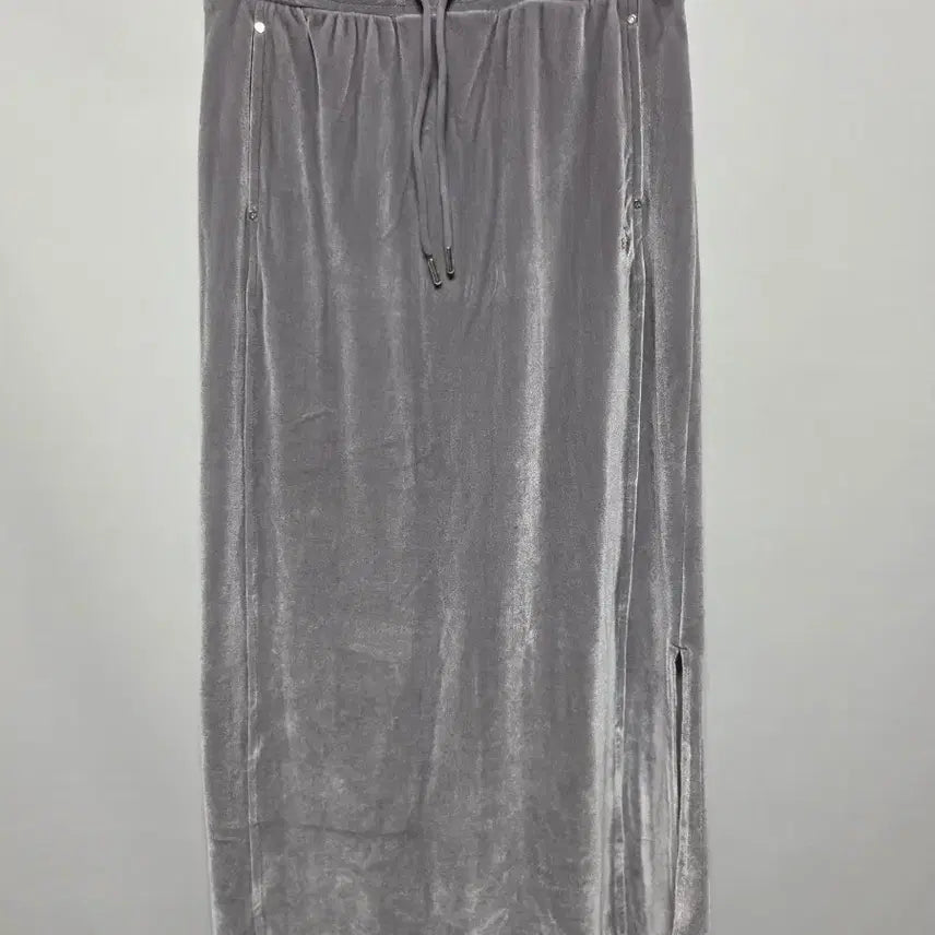 [BUNJANG] Le Coq Sportif Velvet Long Skirt Grey / (70) 26  르꼬끄 벨벳 롱 스커트 그레이
