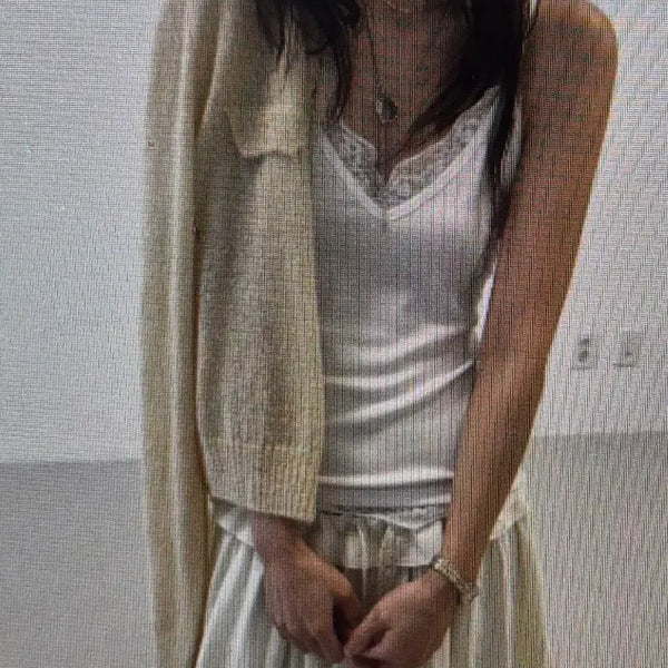 [BUNJANG] Lace Trim Sleeveless Tank Top - 3 Colors / (해외배송)레이스 끈 나시 탑 3컬러