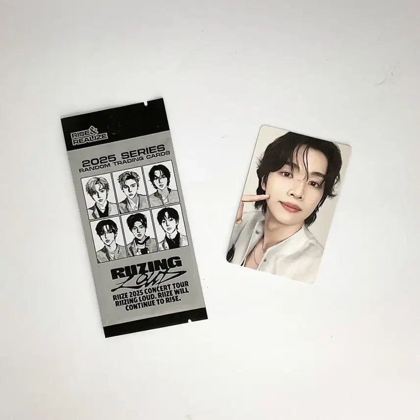 [BUNJANG] RIIZE Sungchan RIIZING LOUD Photocard 1 RIIZE Version / 라이즈 성찬 라이징 라우드 포토카드 1 라이즈 버전 RIIZE SUNGCHAN RIIZING LOUD PHOTOCARD 1 RIIZE ver.