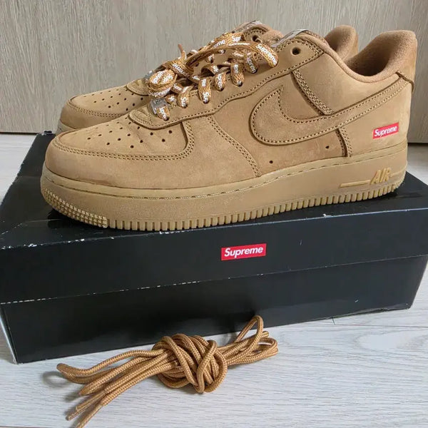 [BUNJANG] Nike x Supreme Air Force 1 'Wheat' (Size 260) / [260] <상태최상> 나이키x슈프림 된장 에어포스