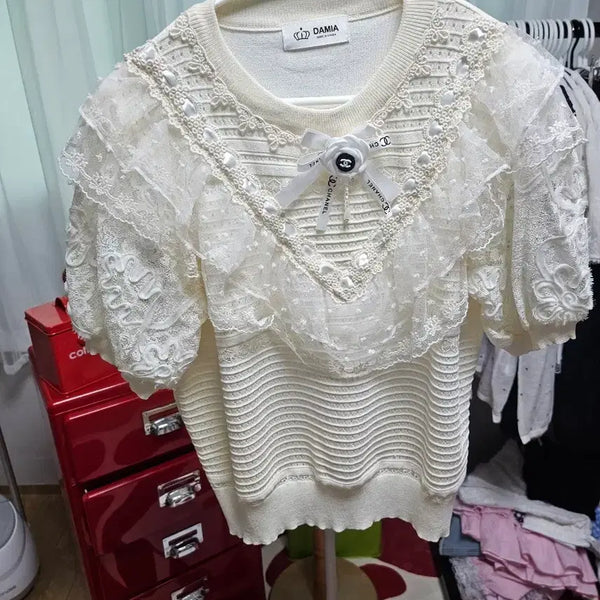 [BUNJANG] DAMIA Women's Ivory Knit Top with Lace and Pearl Embellishments / DAMIA 여성 니트 상의 아이보리 레이스 진주 장식