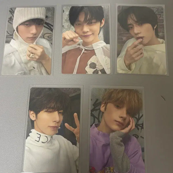 [BUNJANG] TXT Chica Y Universal Music Store Limited Edition Bundle Set / 투바투 치카이 유니버셜뮤직스토어 한정판
