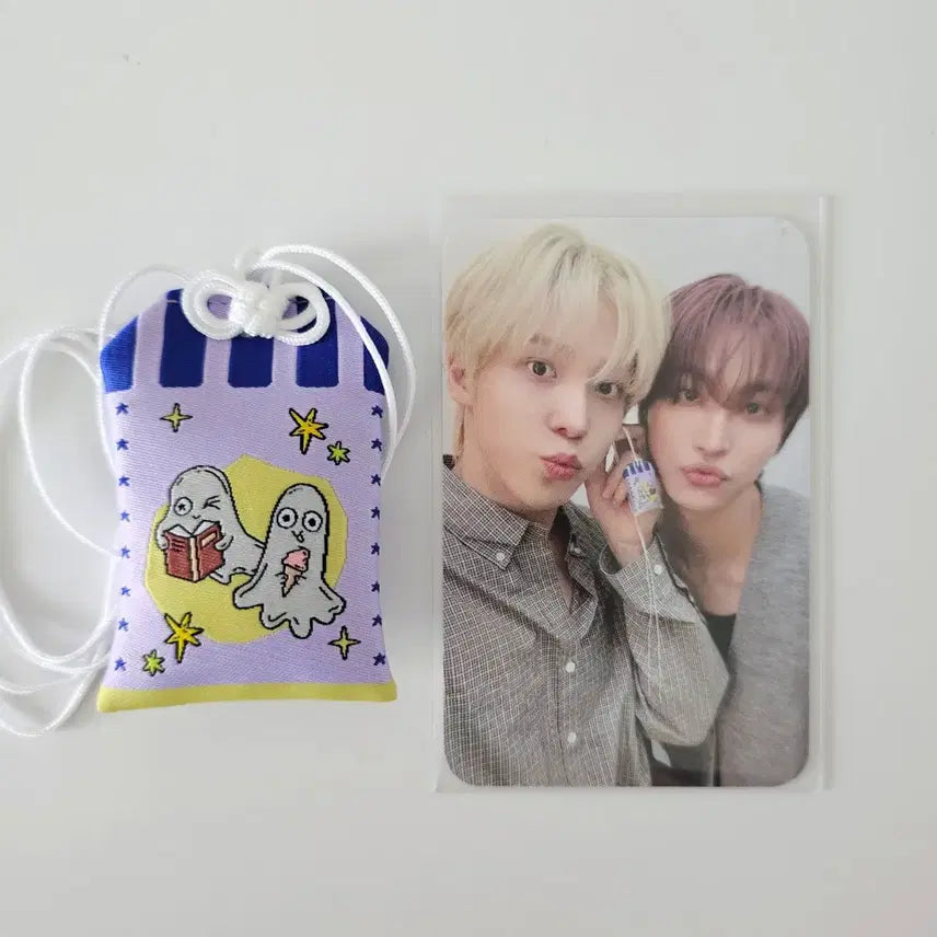 [BUNJANG] ATEEZ Fanmeeting MD Omamori Honghwa Set Photocard / 에이티즈 팬미팅 MD 오마모리 호화즈 포카 세트