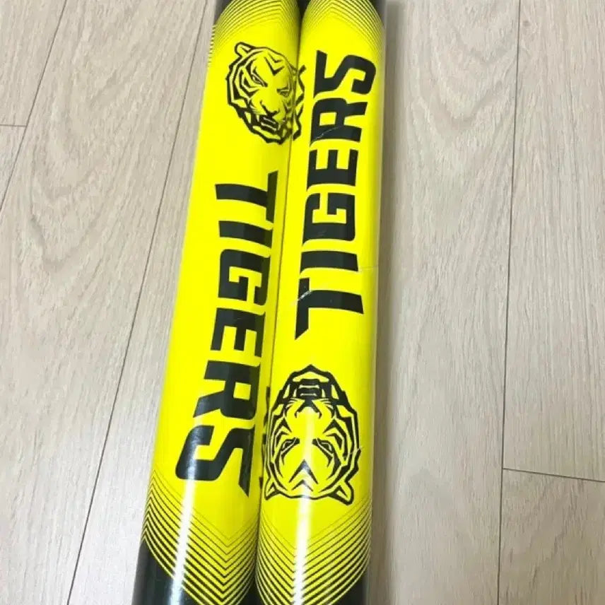[BUNJANG] Kia Tigers Cheer Stick / 기아 타이거즈 응원봉