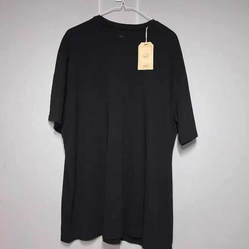 [BUNJANG] Basic Black Short Sleeve T-Shirt (Plus Size 2) / 블랙 기본 반팔 티셔츠(빅사이즈2)
