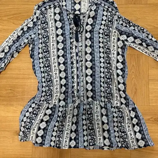[BUNJANG] Pattern Long Sleeve Dress / 패턴 롱 슬리브 여성 원피스