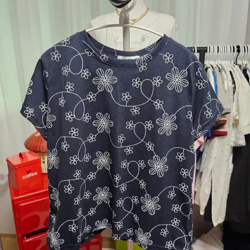 [BUNJANG] Navy Flower Short Sleeve T-Shirt / 네이비 플라워 반팔 티셔츠