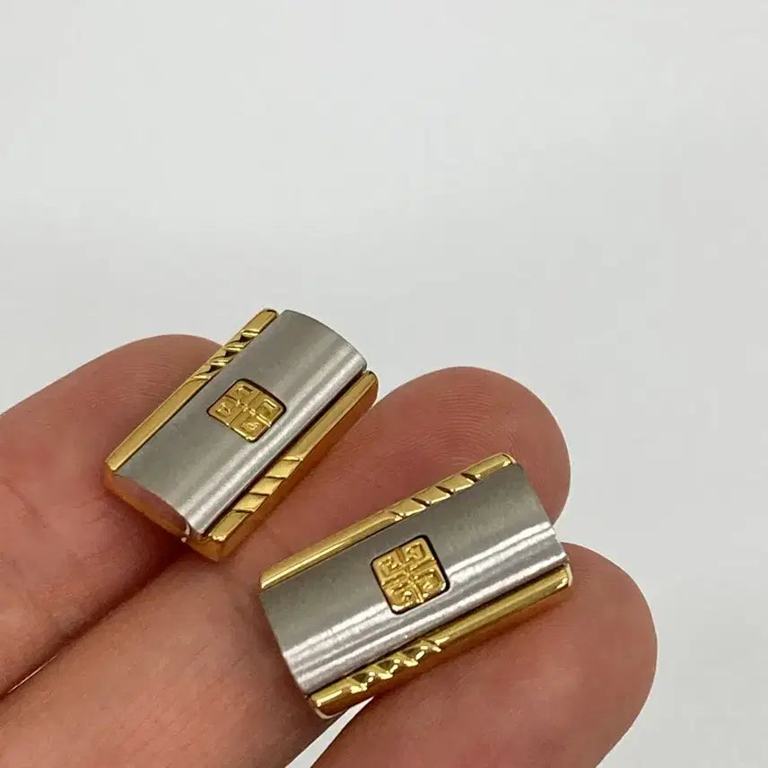 [BUNJANG] Givenchy Cufflinks / 지방시 커프스링크