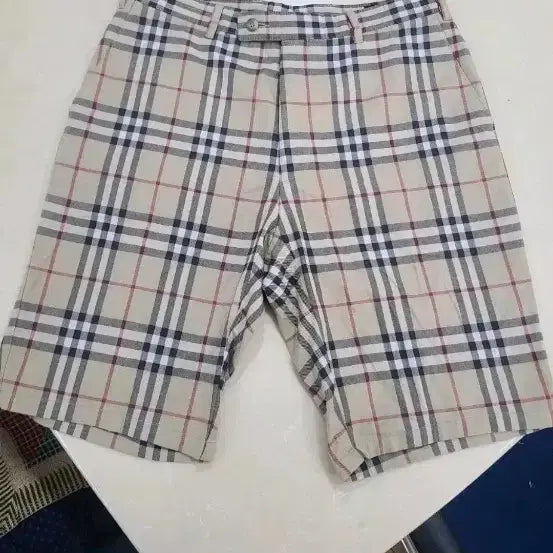 [BUNJANG] Burberry Shorts / 버버리 반바지