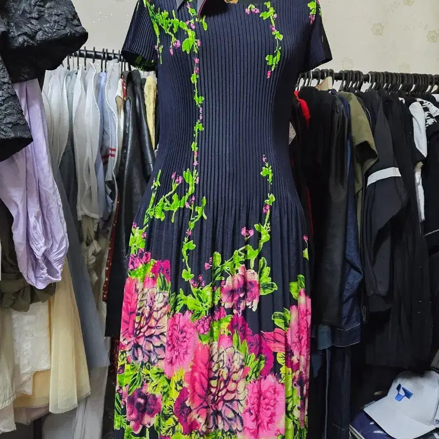 [BUNJANG] Pleated Flower Pattern Midi Dress / 플리츠 플라워 패턴 원피스