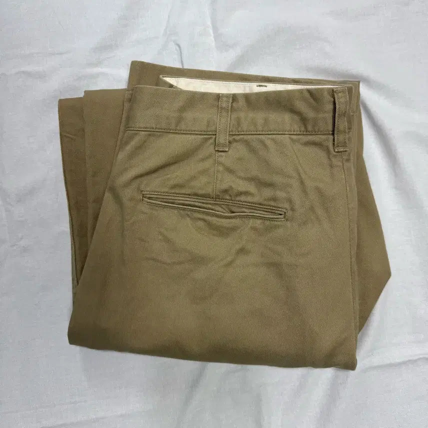 [BUNJANG] Uniqlo Straight Chino Pants (Size 85) / 유니클로 스트레이트 치노 / 85사이즈