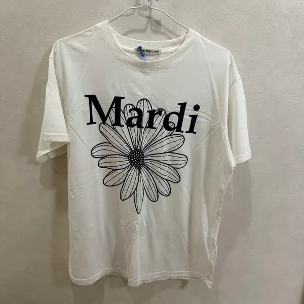 [BUNJANG] Mardi Mercredi Short Sleeve T-Shirt / 마르디 반팔티셔츠 free