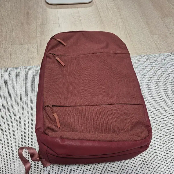 [BUNJANG] Incase 17-inch Backpack Burgundy / 인케이스 백팩 버건디 17인치
