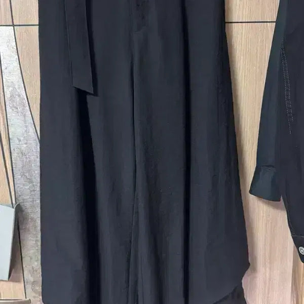 [BUNJANG] Songzio 26SS Bias Drape Wide Pants / 송지오 26ss 바이어스 드레이프 와이드 팬츠 78