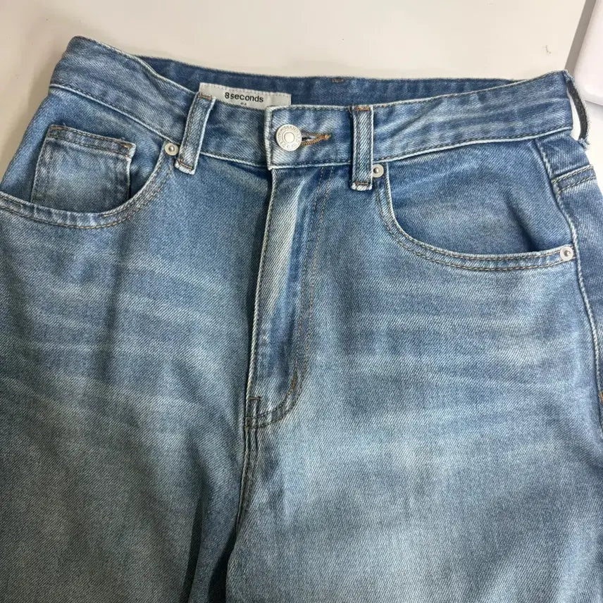 [BUNJANG] 8 Seconds Light Wash Denim Jeans (Size 64) / 에잇세컨즈 바지 판매 (한 번 착용)