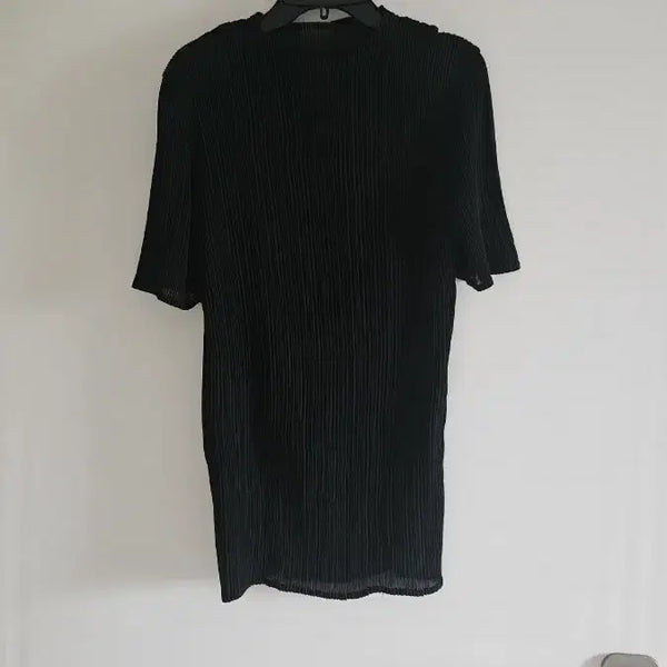 [BUNJANG] Pleats Me Short Sleeve T-Shirt Black / 플리츠미 반팔티셔츠