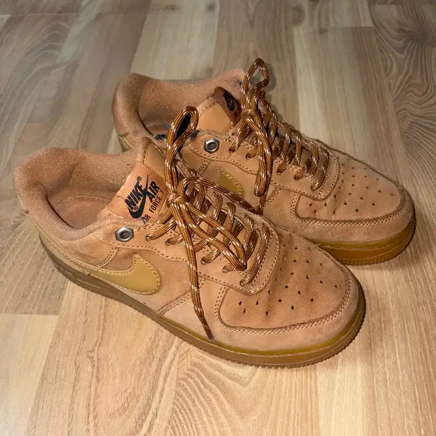 [BUNJANG] Nike Air Force 1 '07 WB Flax Wheat Low (230) / (W) 나이키 에어포스 1 '07 WB 플랙스 위트 230 된장포스