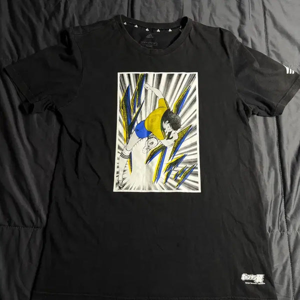 [BUNJANG] Adidas Japan Captain Tsubasa 35th Anniversary Collaboration T-Shirt / 아디다스 재팬 캡틴 츠바사 35주년 콜라보 티셔츠 L