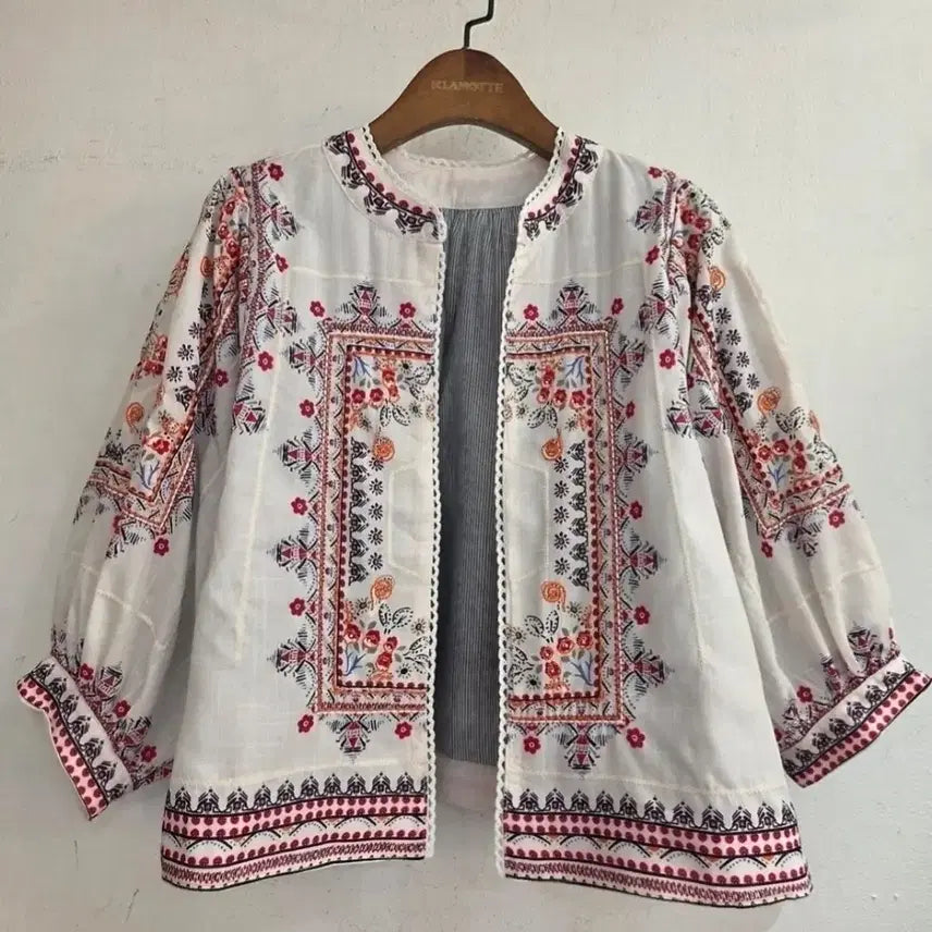[BUNJANG] Embroidered Floral Pattern Jacket / 새상품 보헤미안 에스닉 꽃무늬플로럴 패턴 자수 자켓