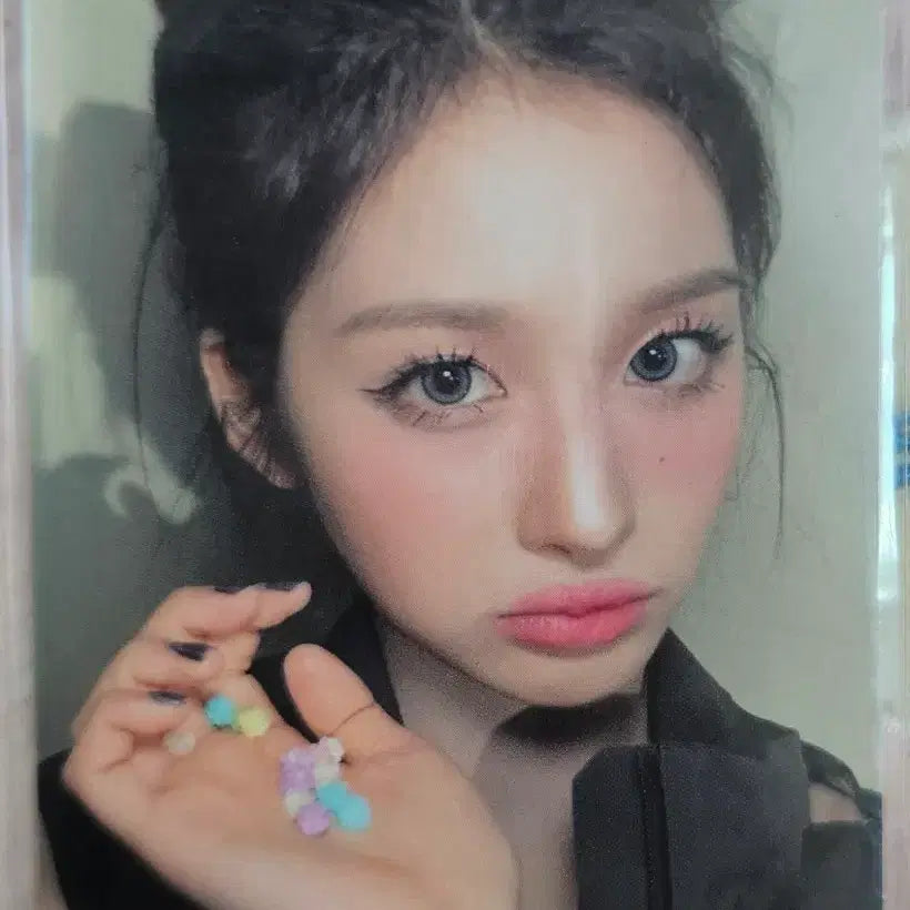 [BUNJANG] NMIXX Seolyoon Cat Ear Gongbang Photocard / NMIXXX 설윤 공방 포카 고양이귀