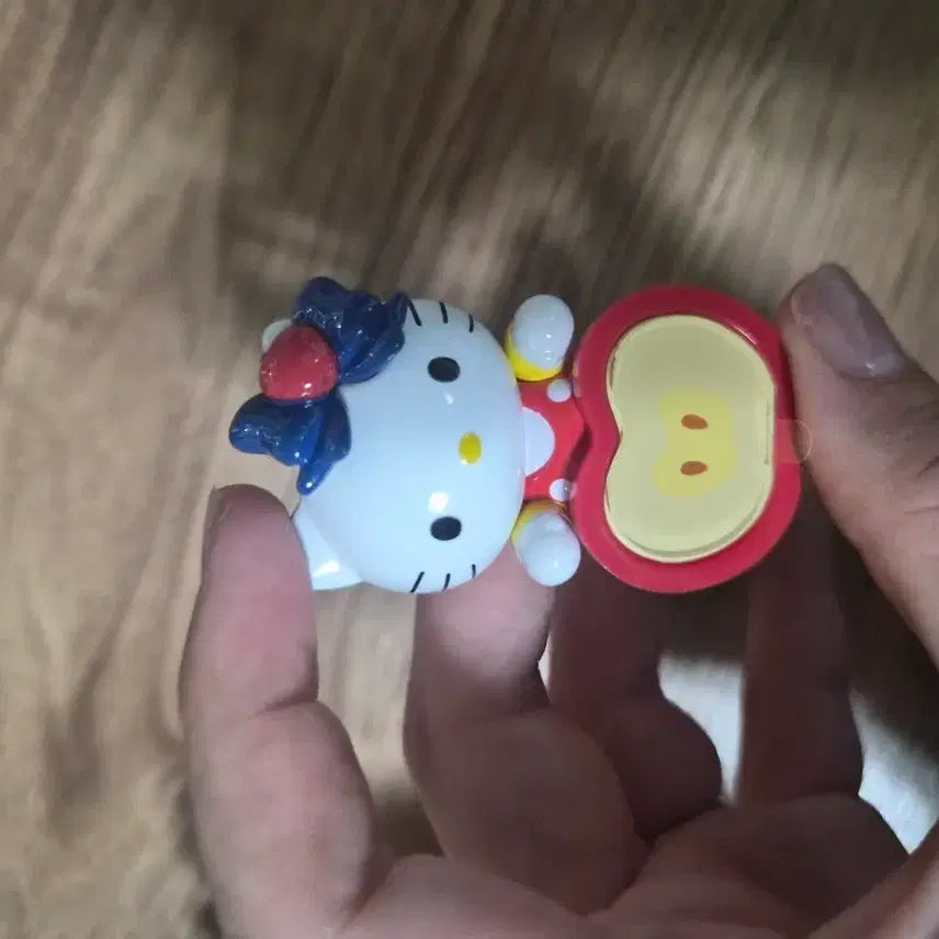 [BUNJANG] Sanrio Hello Kitty Apple Hipper (Blue Ribbon) / 산리오 키티 사과히퍼(파란리본)