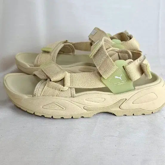 [BUNJANG] Puma Velcro Strap Sandals 240mm / 240 퓨마 벨크로 스트랩 샌들 샌달 택포금액