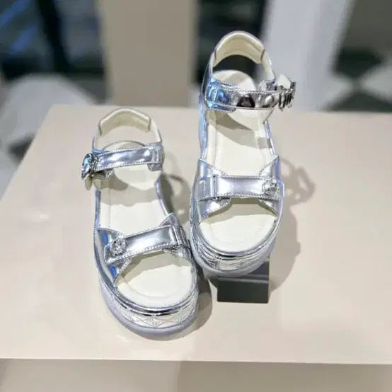 [BUNJANG] SUECOMMA BONNIE Gemma Sandals Silver / 슈콤마보니 젬마 샌들 실버 슈콤마보니] 젬마 샌들 DG2AM24006SVX/DW2AM26011SVX