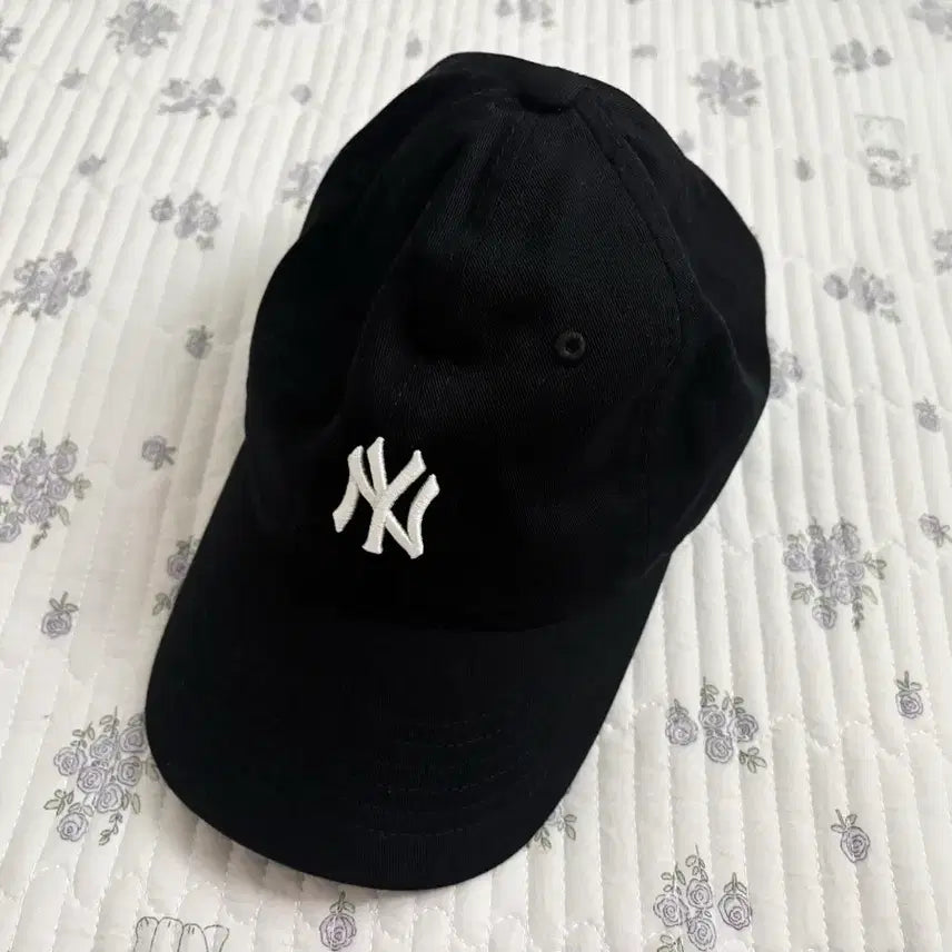[BUNJANG] MLB Rookie Unstructured Ball Cap NY Black / 엠엘비 mlb 루키 언스트럭쳐 볼캡 NY (black) 블랙
