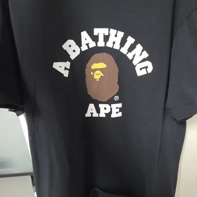 [BUNJANG] BAPE Short Sleeve T-Shirt Black/Cream / 베이프 반팔 티셔츠 블랙 크림구매
