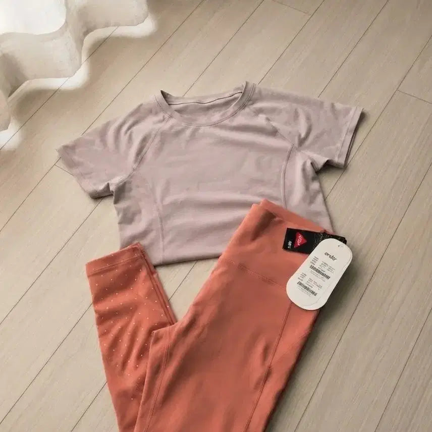[BUNJANG] Andar Top and Bottom Set / 새상품 안다르상하세트