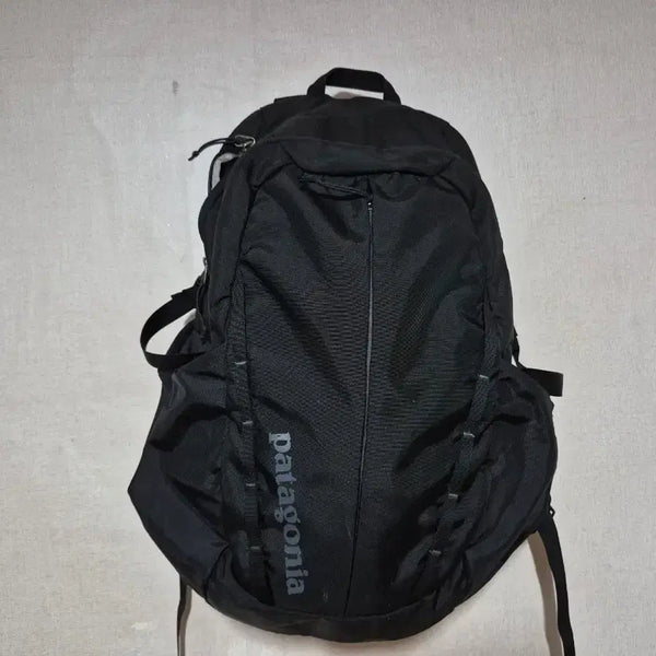 [BUNJANG] Patagonia Refugio Backpack Black / 파타고니아 리퓨지오 백팩