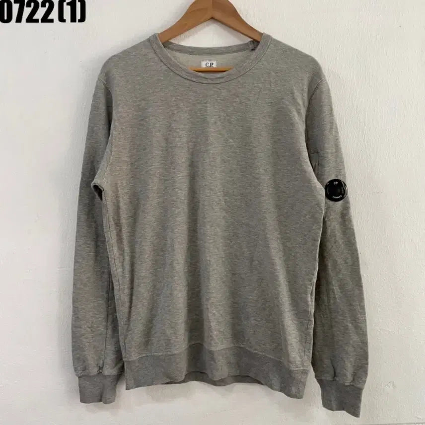 [BUNJANG] CP Company Grey Sweatshirt - Size M / CP컴퍼니 맨투맨 M