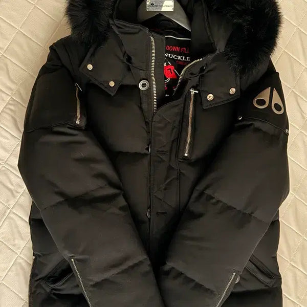 [BUNJANG] Moose Knuckles Three Quarter Puffer Jacket Black Fur Hood M/M / 무스너클 쓰리쿼터 판매 m/m 사이즈 상태 걍 새것