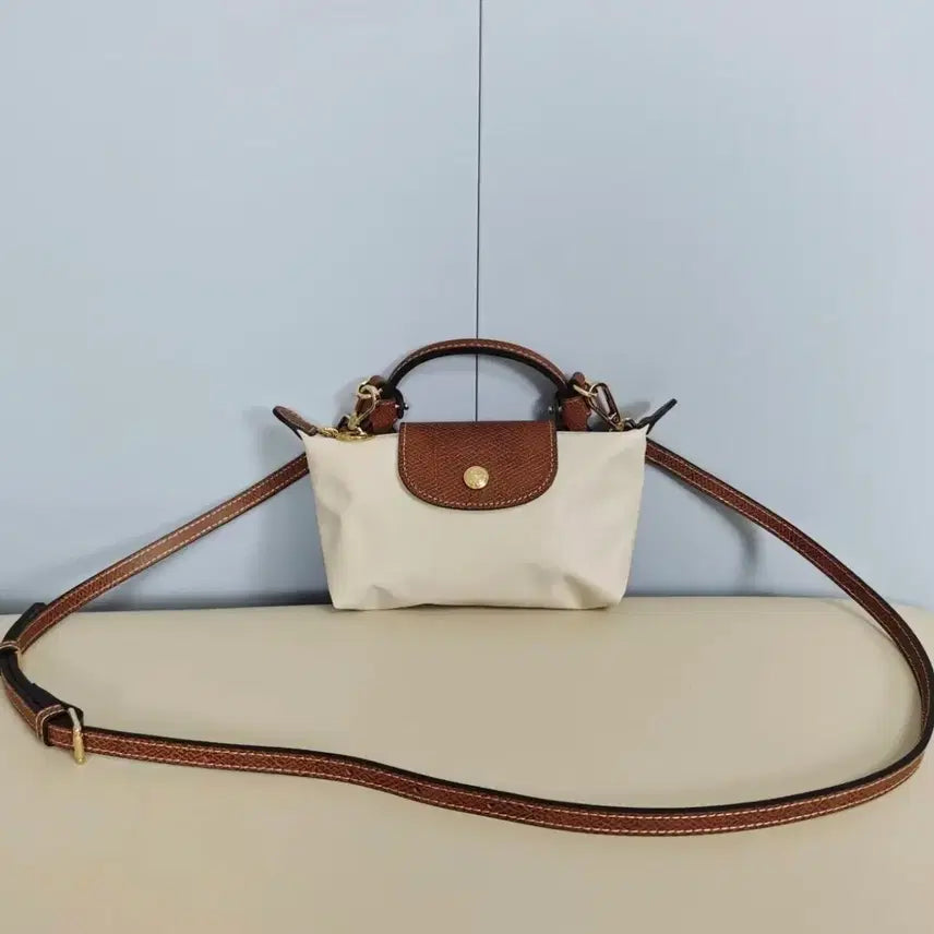 [BUNJANG] Longchamp Le Pliage Mini Tote Bag Cream Crossbody Strap / 롱샴 르 플리아쥬 미니 토트백 크림색 핸드백 조절식 크로스 스트랩 포함 새상품