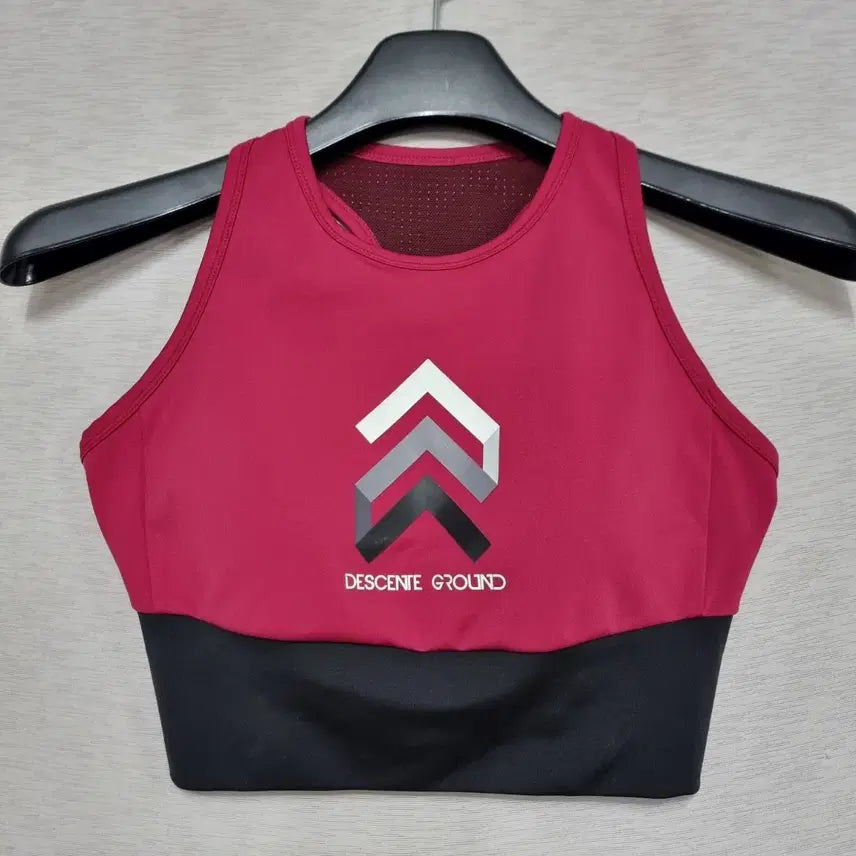 [BUNJANG] Descente Women's Summer Sports Bra Top Size 90 / 데상트 여름 스포츠 브라탑 런닝 헬스 여자90사이즈ㅡ0422ㅇㅇ