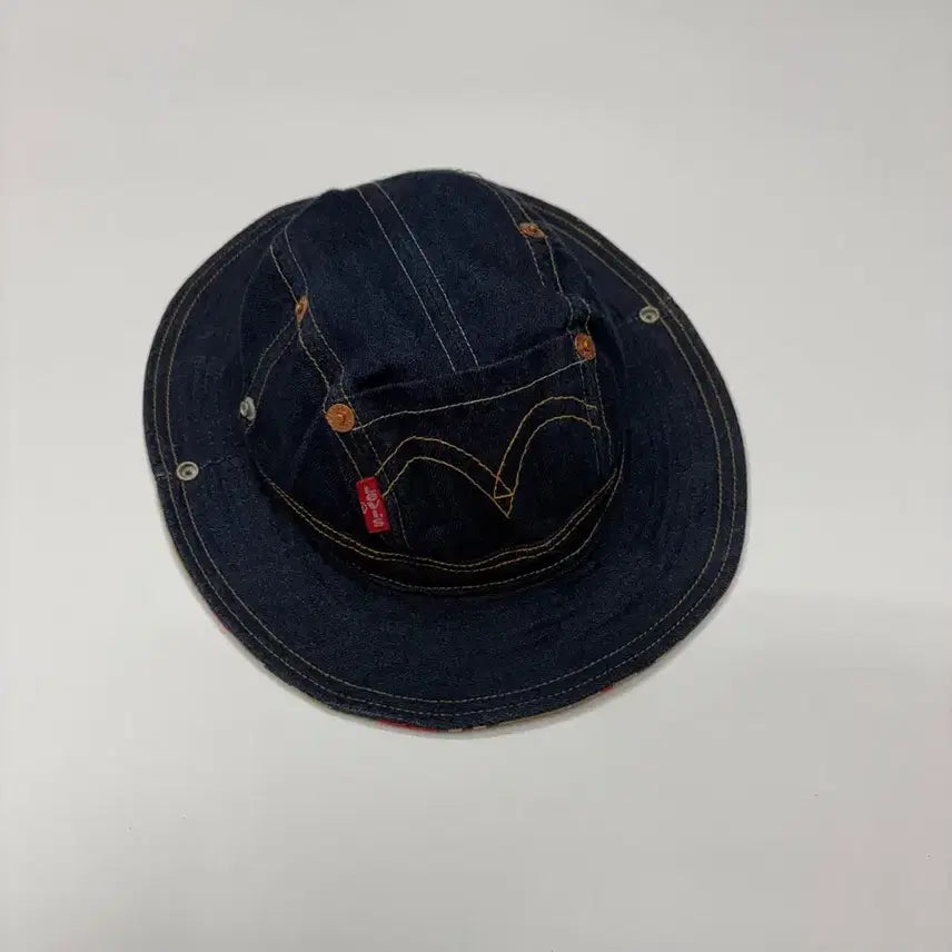 [BUNJANG] Levi's Red Tab Denim Bucket Hat / Levis 리바이스 데님 레드탭 버킷햇 사파리햇 모자