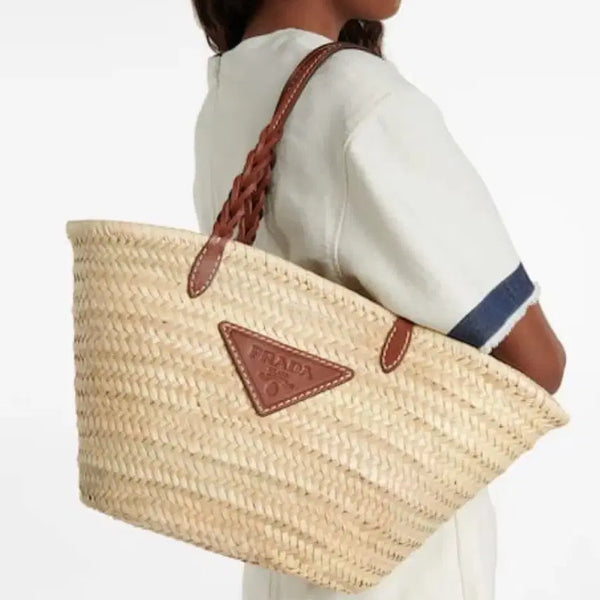 [BUNJANG] Prada Triangle Logo Raffia Tote Bag / [정품] 프라다 삼각 로고 우든팜 라피아 토트백