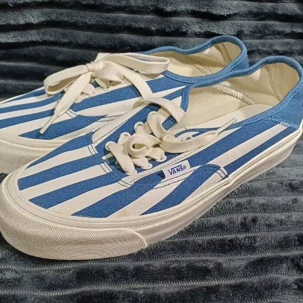 [BUNJANG] Vans Authentic Stripe Blue Sneakers / [새제품] 270 반스 어센틱 스트라이프 블루 스니커즈 여름 신발 뮬 운동화