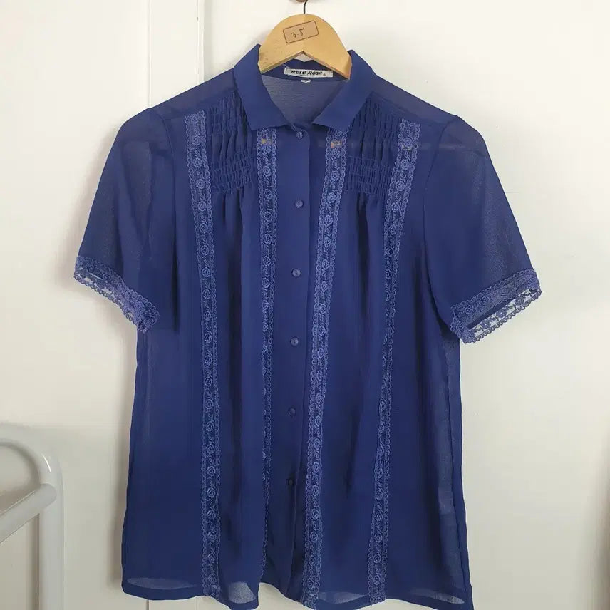 [BUNJANG] Hagumi Blue Lace Rose Blouse / 하구미 블루 레이스 로즈 블라우스