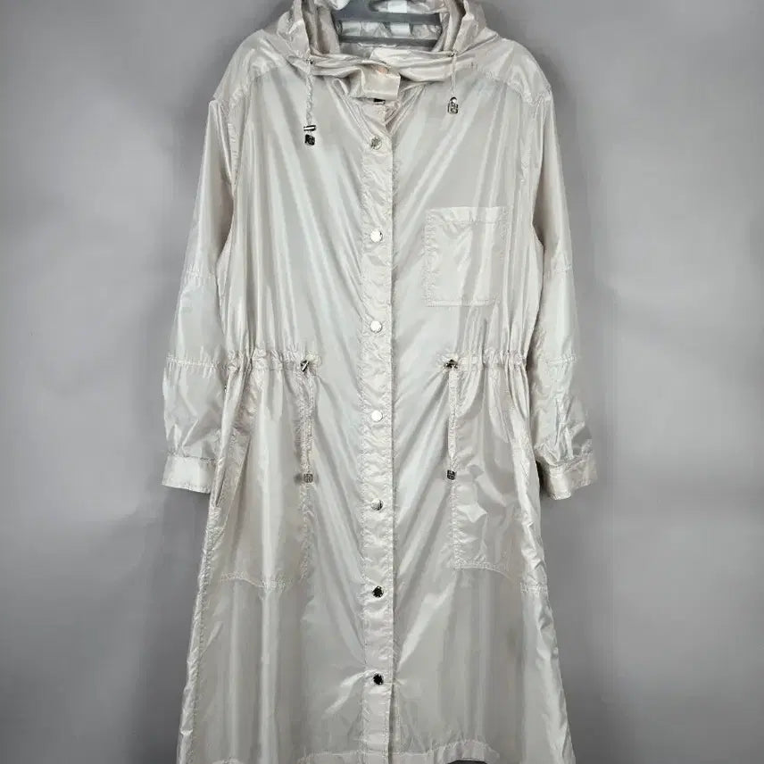 [BUNJANG] DIEGO M Women's Lightweight Hooded Long Jacket Pearl / DIEGO M 디에고엠 여성 경량 바람막이 후드 롱 자켓 이태리 명품