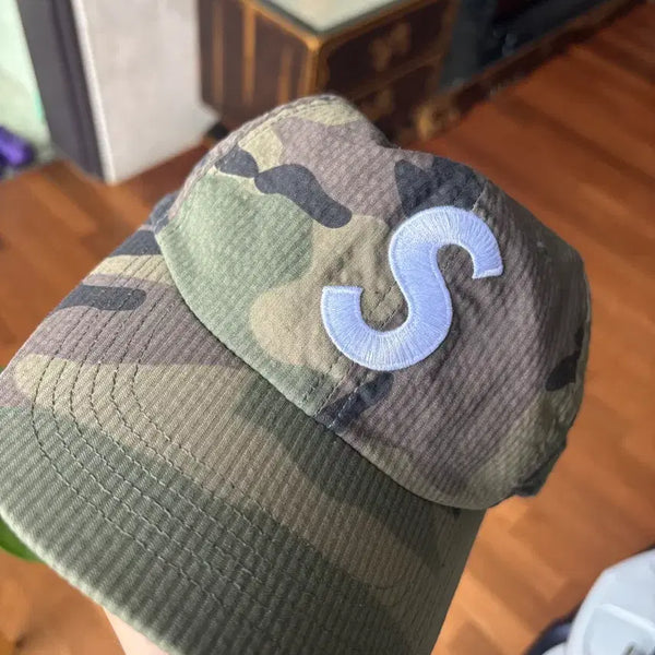 [BUNJANG] Supreme Seersucker S Logo Camo Bucket Hat / 슈프림 시어서커 s로고 카모