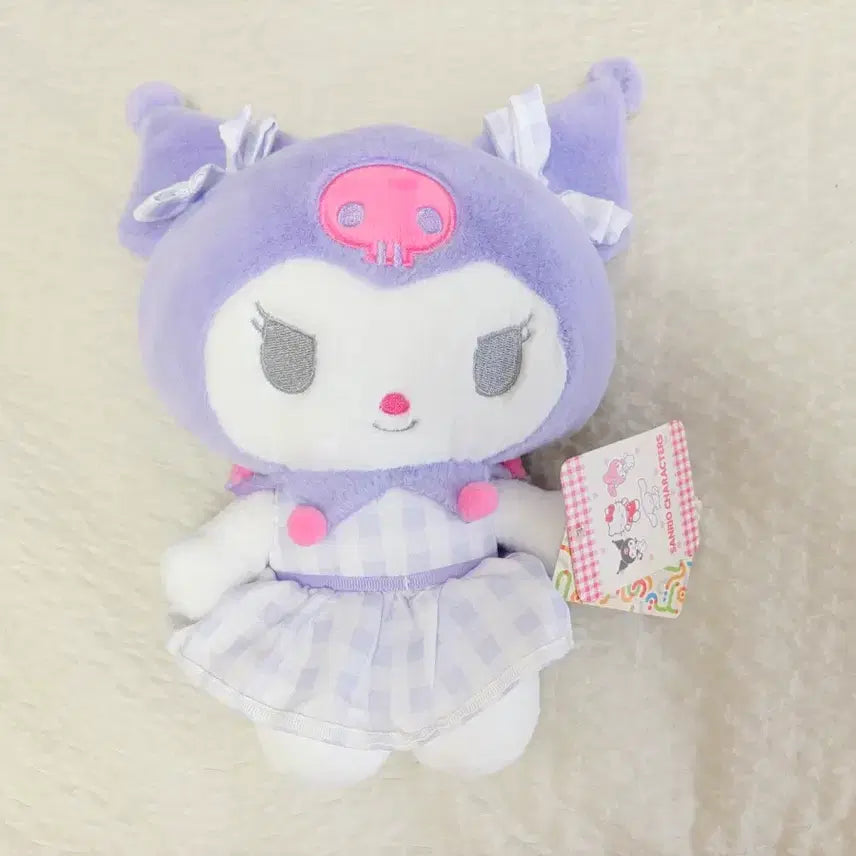[BUNJANG] Kuromi Medium Plush Doll / 쿠로미 연보라 인형 미디움 사이즈